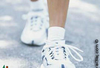 المشي يخفض خطر الإصابة بسرطان القولون بـ 25%